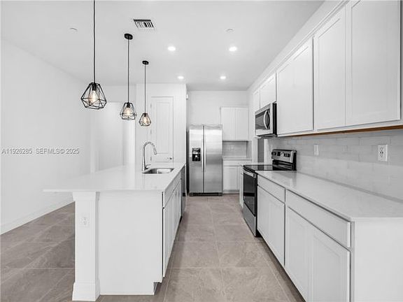 5th image of 8356 NW 7th Pl