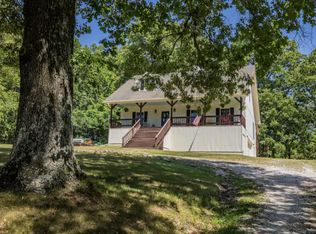 12036 Punkin Hollow Rd, Bentonville, AR 72712