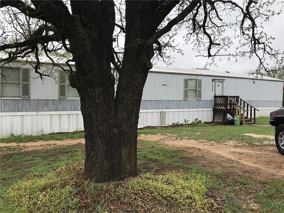 1st image of 5929 Vinery Ln