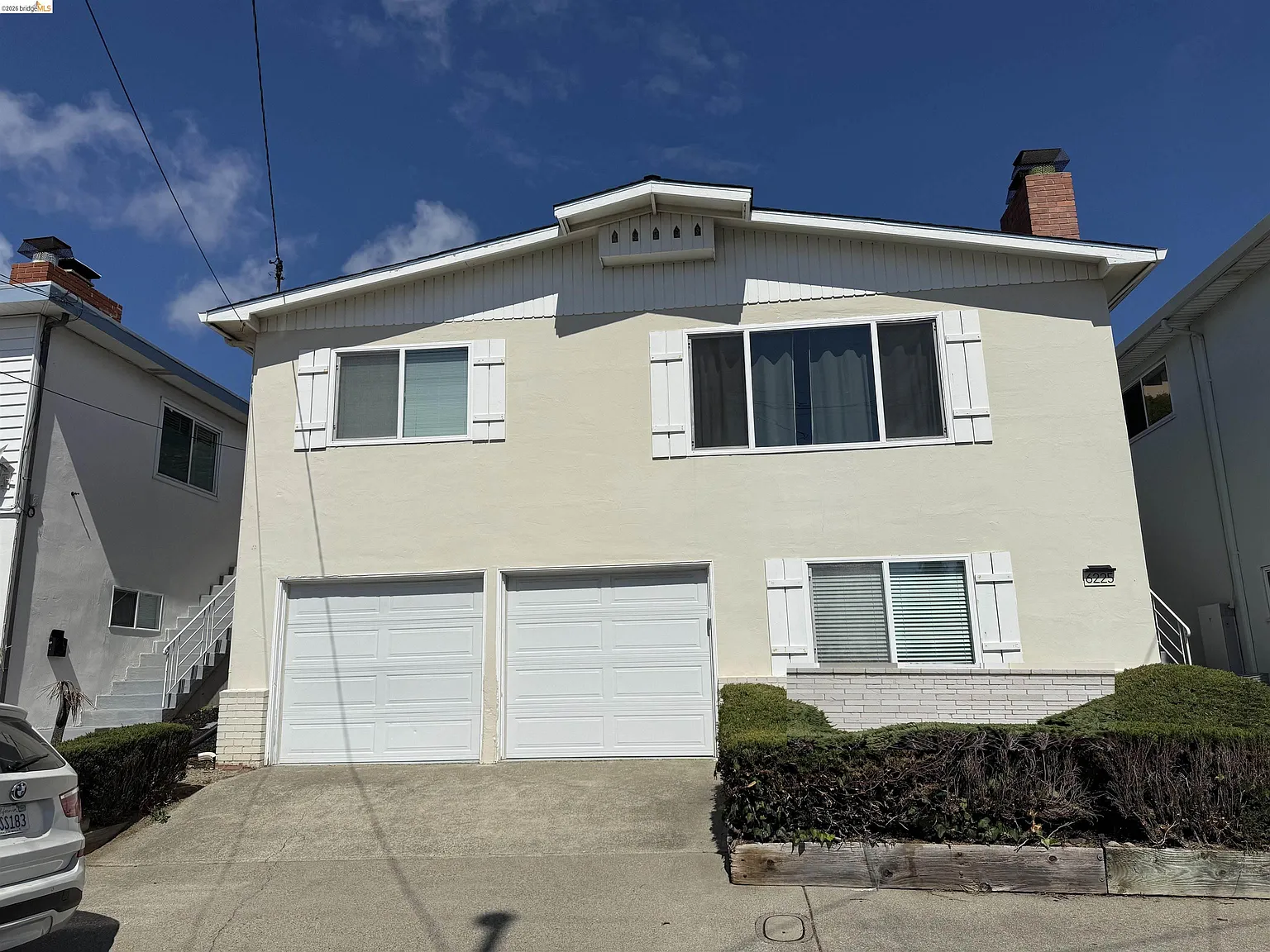 4 bed, 2.0 bath, 1776 sqft, $4,250 — Photo 1