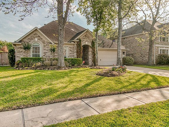 2nd image of 8518 Old Quarry Dr
