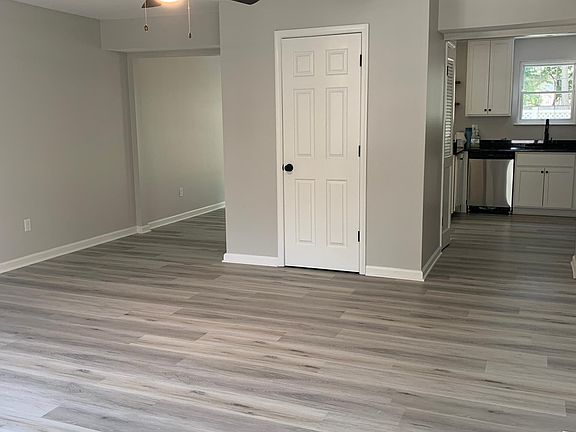 2nd image of 619 Stone Wheel Ct E