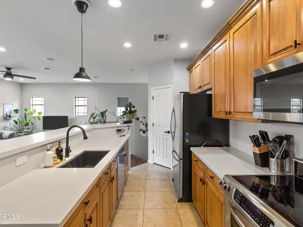 7446 S 30TH Run, Phoenix, AZ 85042