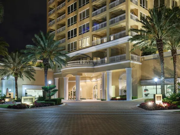 35 Watergate Dr Suite 604, Sarasota, FL 34236