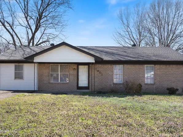 1801 Newington Cv, Southaven, MS 38671