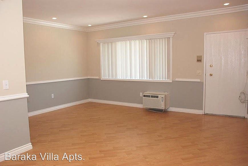1st image of 11737 Vanowen St #210