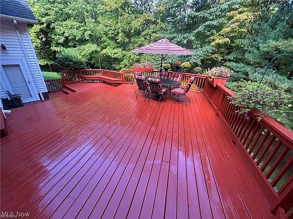 5th image of 9230 Amber Wood Dr