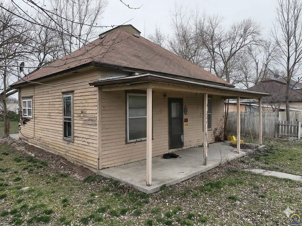 1st image of 309 Walker St