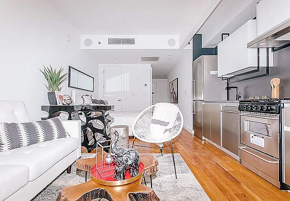 2nd image of 123 Melrose St APT 334