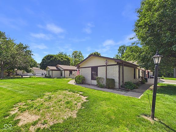 3rd image of 4406 Dartmouth Dr