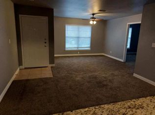 310 E Pine St APT 10, Hallsville, TX 75650