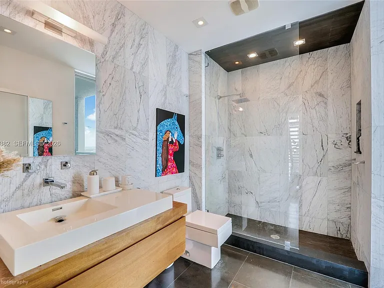888 Biscayne Blvd #5112 — Photo 11