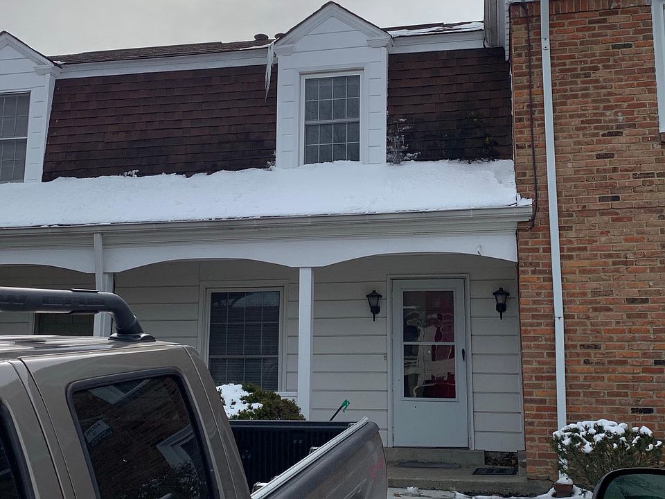 1st image of 10 Trenton Sq #T-18