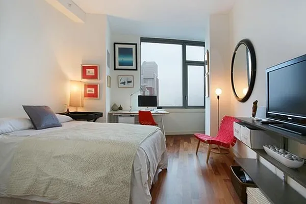 Sold by Corcoran | media 10