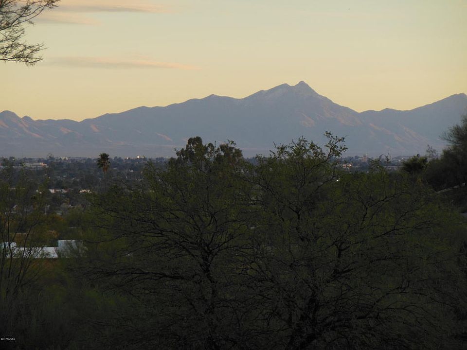 1st image of 4505 N Camino Arco #0