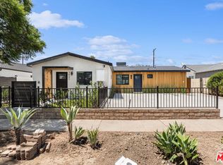 7933 Zelzah Ave, Reseda, CA 91335