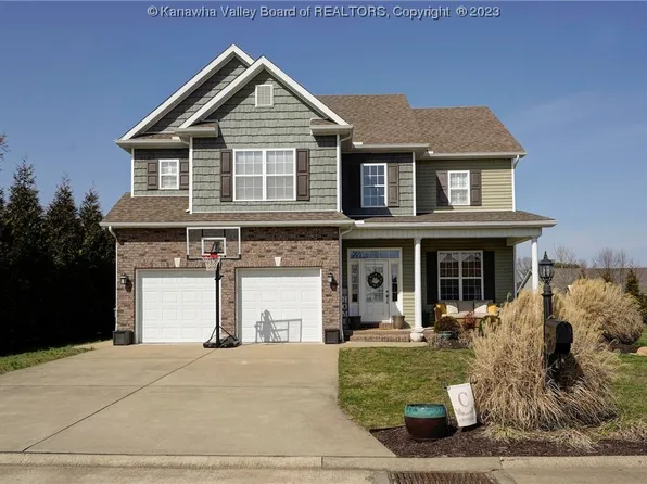 43 Fieldstone Dr, Fraziers Bottom, WV 25082