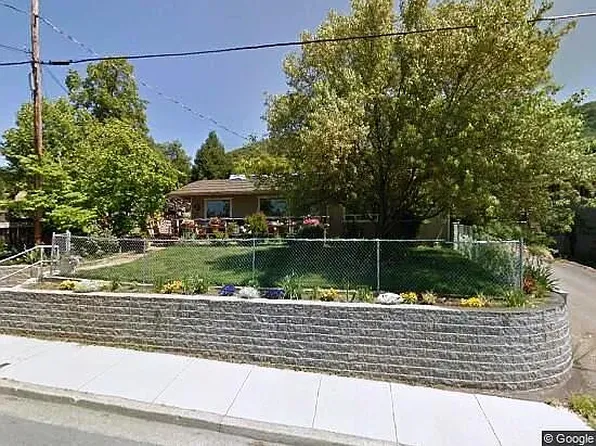 (undisclosed Address), Grants Pass, OR 97526
