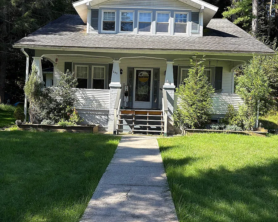 240 Swamp Rd