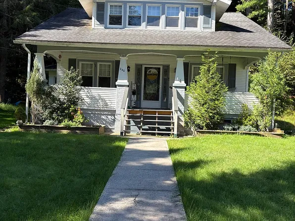 240 Swamp Rd, Hunlock Creek, PA 18621