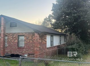 1621 Dade St, Prichard, AL 36610