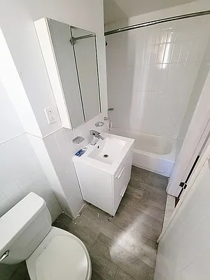 Rented by Bruma Realty LLC | media 5