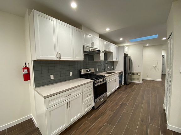 4th image of 1425-1427 Ocean Ave