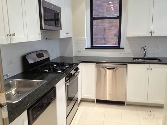 Rented by ONE Manhattan Real Estate | media 8