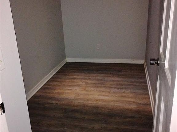 5th image of 8429 Edgewood Dr