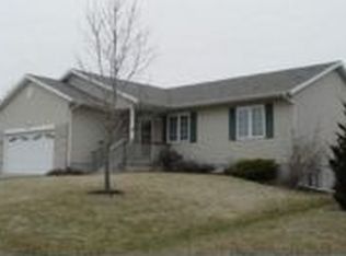 3920 Monterey Dr, Waterloo, IA 50701