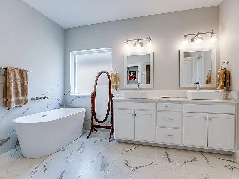2610 Oak Hills Trl — Photo 13