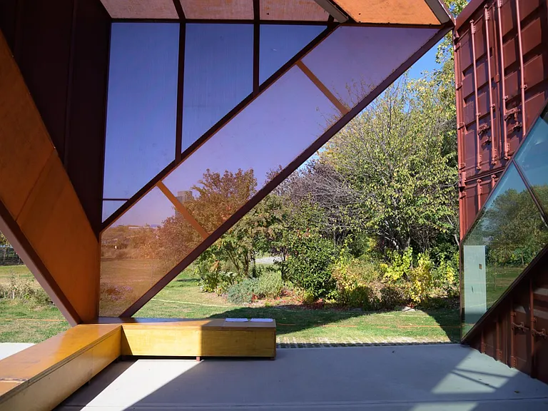 20 Halletts Point — Photo 9