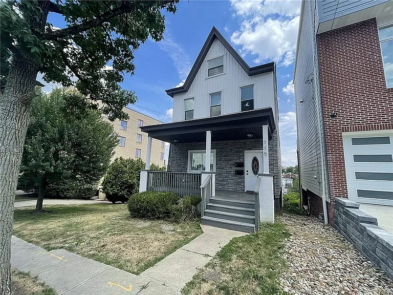 115 Meridan St #1 — Photo 2