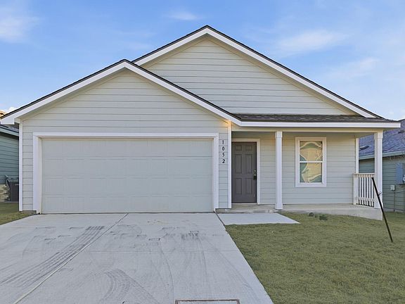 2nd image of 1052 Shutter Way