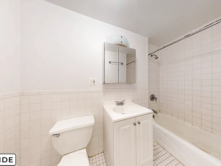 216 E 85th St #2C — Photo 5