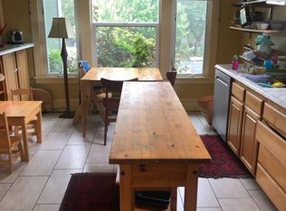 943 24th Ave #1, Seattle, WA 98122