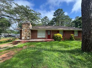 454 Clara Dr, Riverdale, GA 30274