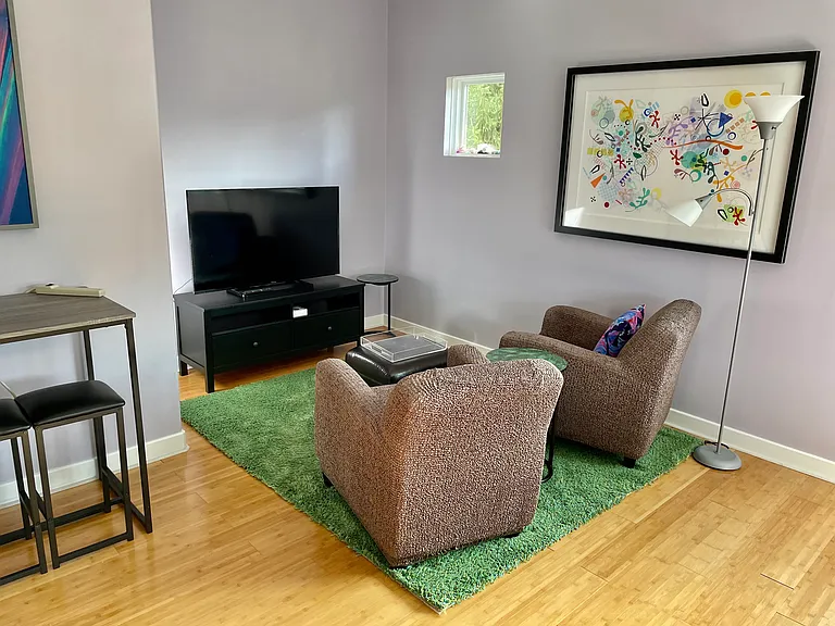 1032 Jackson St — Photo 14