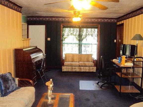 5th image of 276 Canterbury Dr