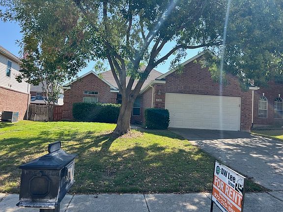 2nd image of 2301 Pharr Dr