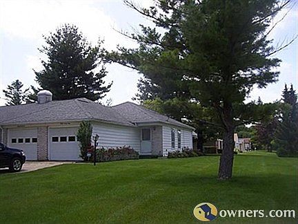 End unit with spacious yard