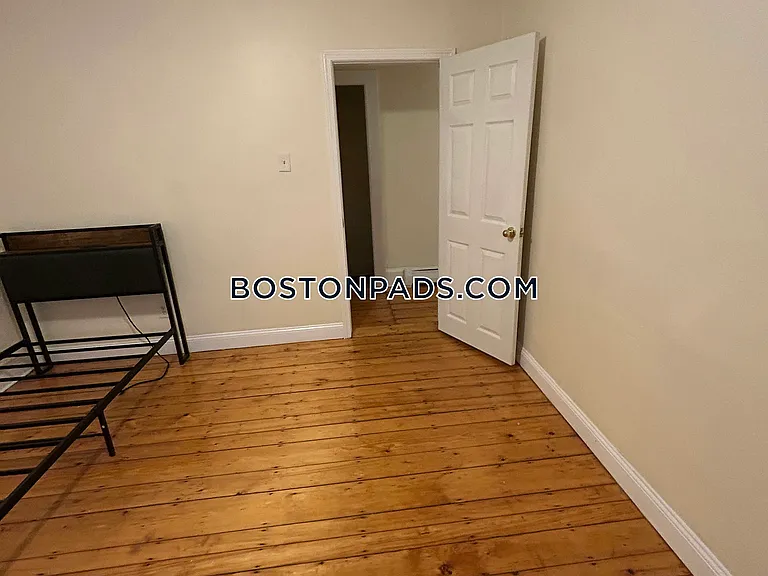 64 Pleasant St #1 — Photo 30