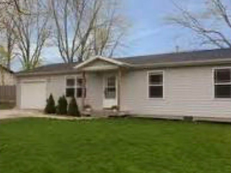 1st image of 11337 Tebeau Dr NE