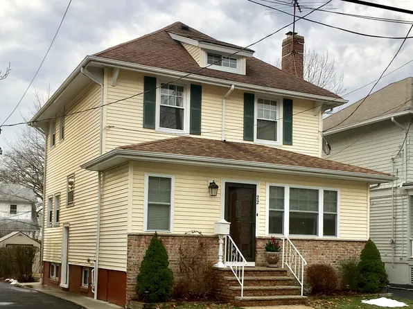 22 Rosedale Ave, Millburn, NJ 07041