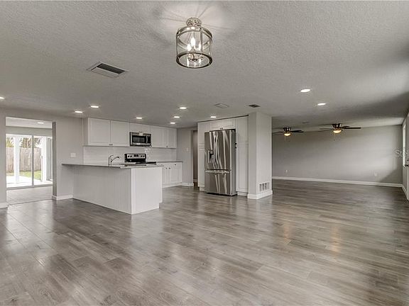 5th image of 3723 Sablewood Dr