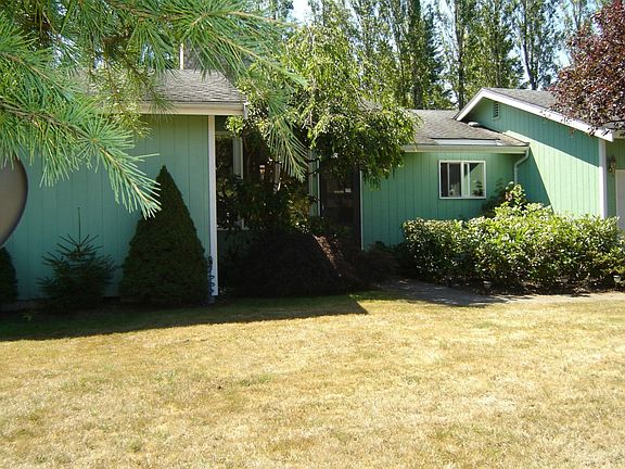 4th image of 8439 Seafair Ct
