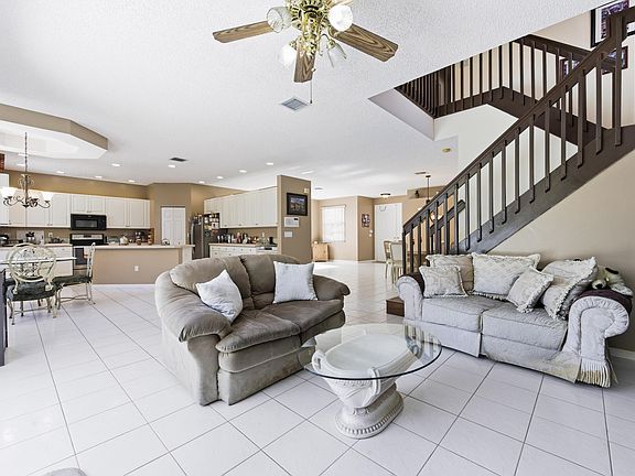 3rd image of 2430 Westmont Drive
