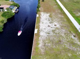 306 NW 32nd Pl, Cape Coral, FL 33993