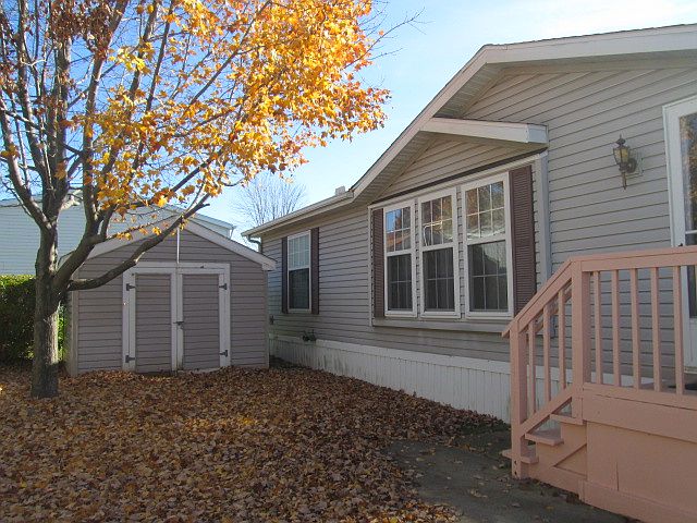 1st image of 185 Newcastle Ln