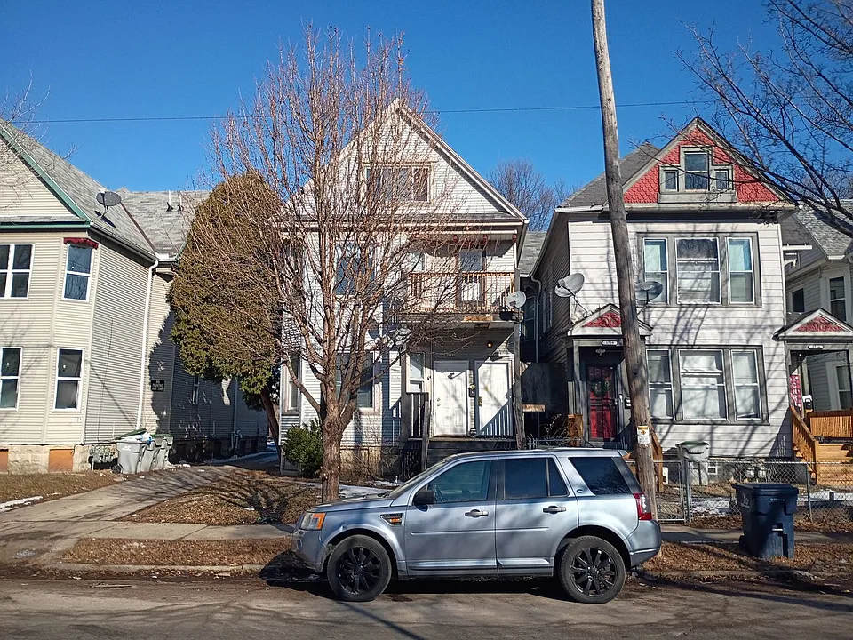 1710 W Mineral St